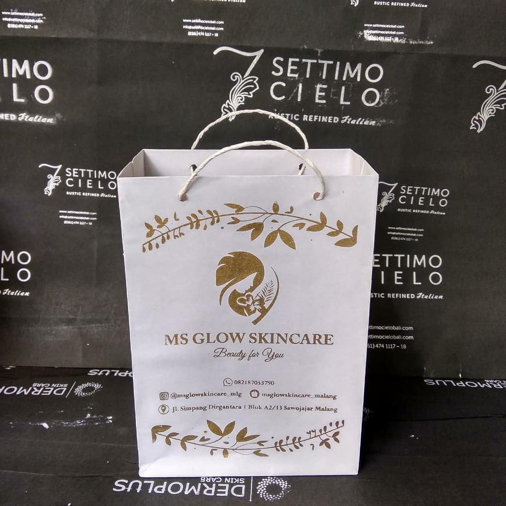 

Paperbag Tas Kertas Size 15x9x21 Goodiebag Bahan Kraft Putih Custom Sablon FREE DESSAIN Murah