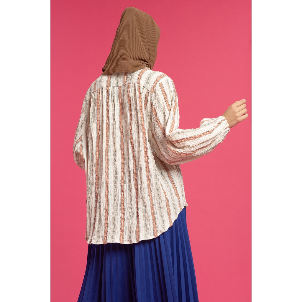 Cottoncut Loco Shirt Kemeja Wanita Shirt Crinkle