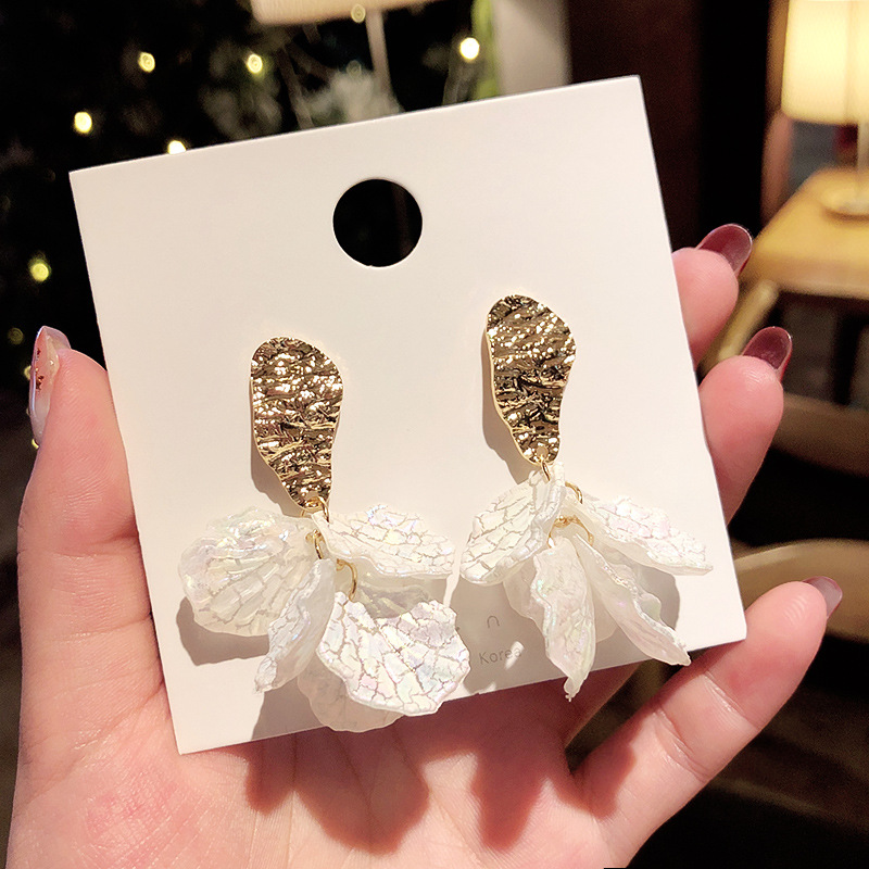 Shell crack earrings summer fresh and wild petal flower earrings temperament earrings earrings