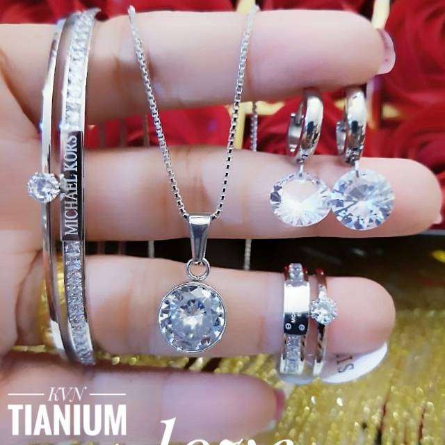 Titanium set perhiasan 2172k