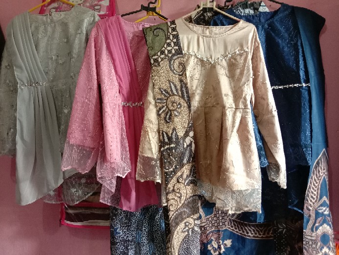 (ada Anak) Nayaka Batik - Batik Couple Set Prilly Slendang Payet