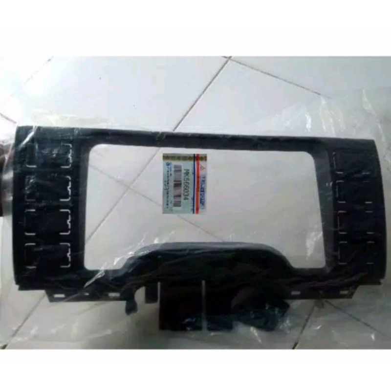 cover tutup bezel kilometer canter bezel spedometer canter ps110 ps125 original 100%