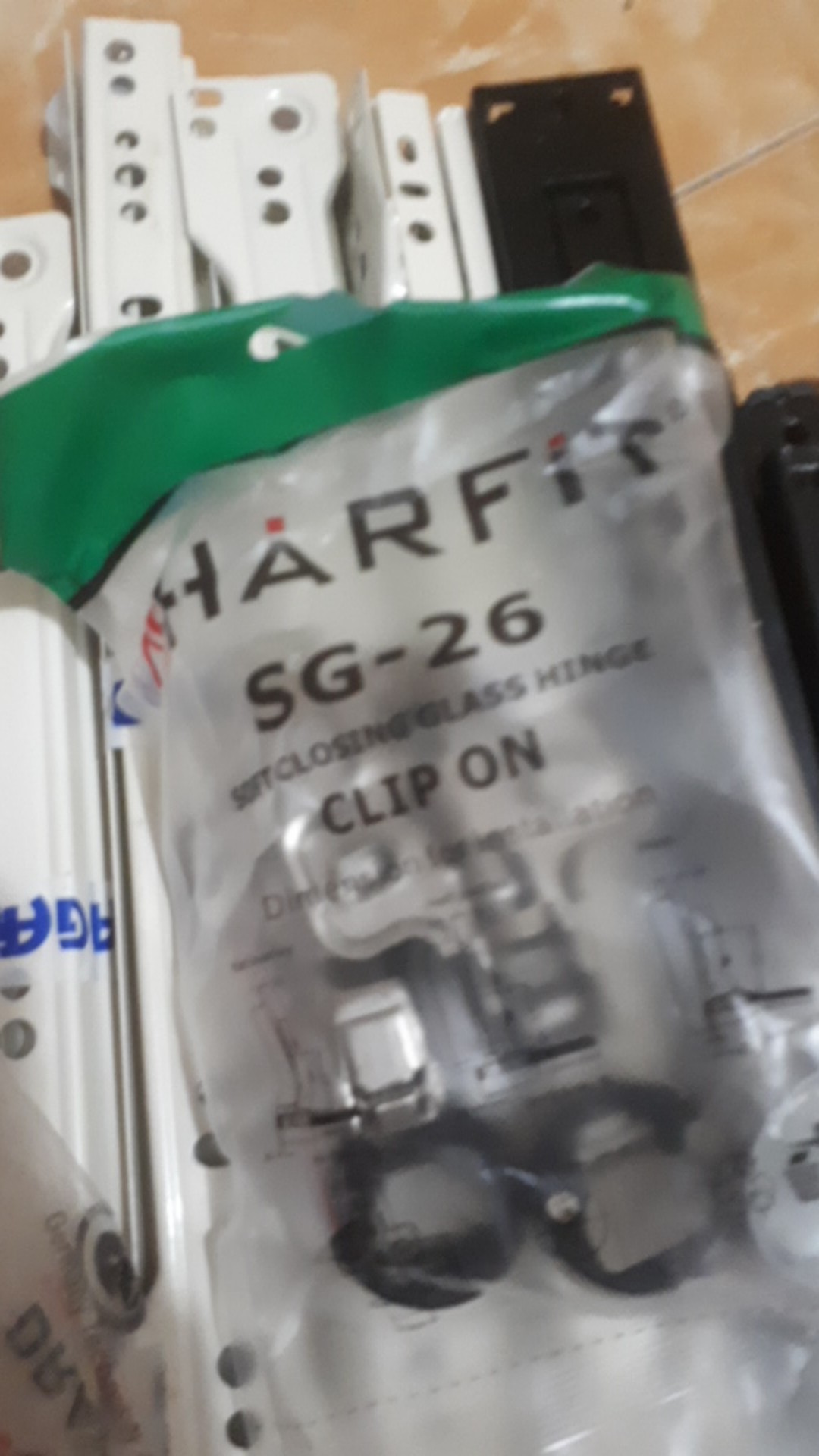 Engsel Sendok Kaca Harfit Sg-26 Soft Closing Slow Motion Hidrolik