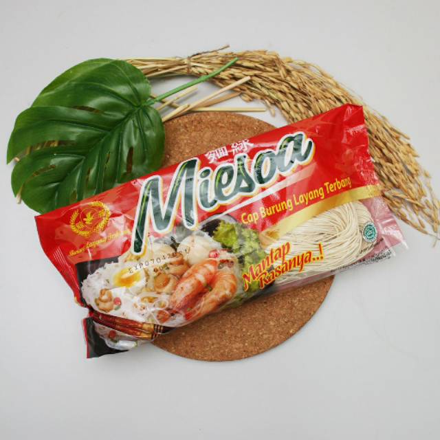 

Miesoa kuah 130 gram cap burung layang terbang