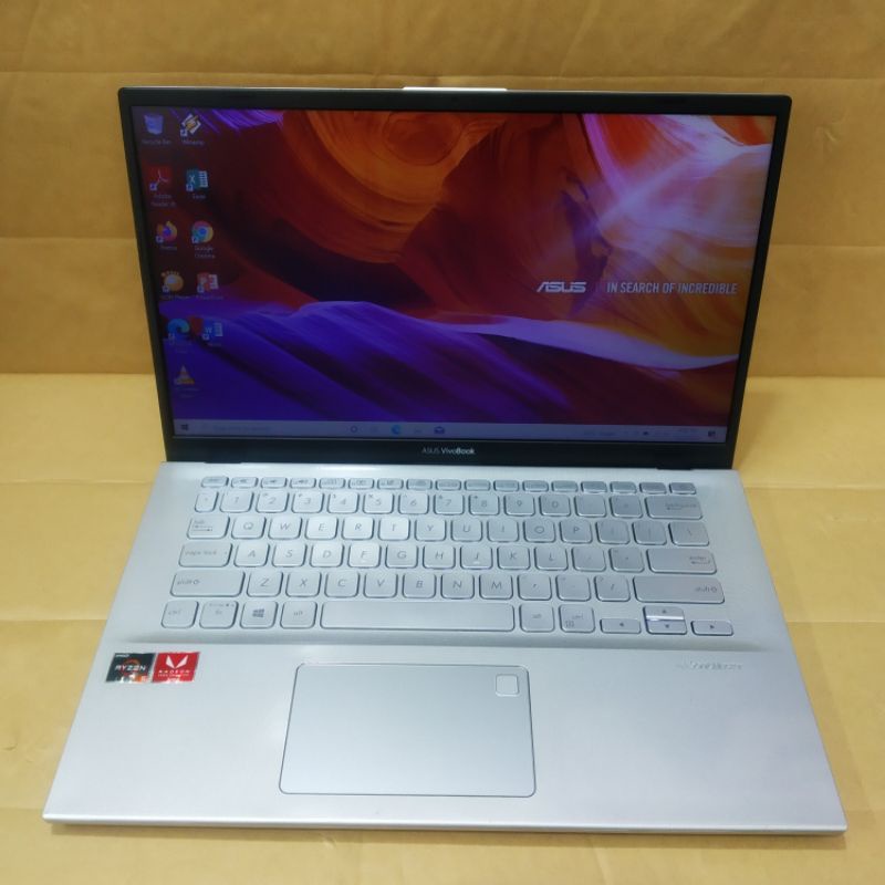 Laptop Bekas ASUS VivoBook A412DA Ryzen 5 3500U 8GB/1TB Slim Backlit
