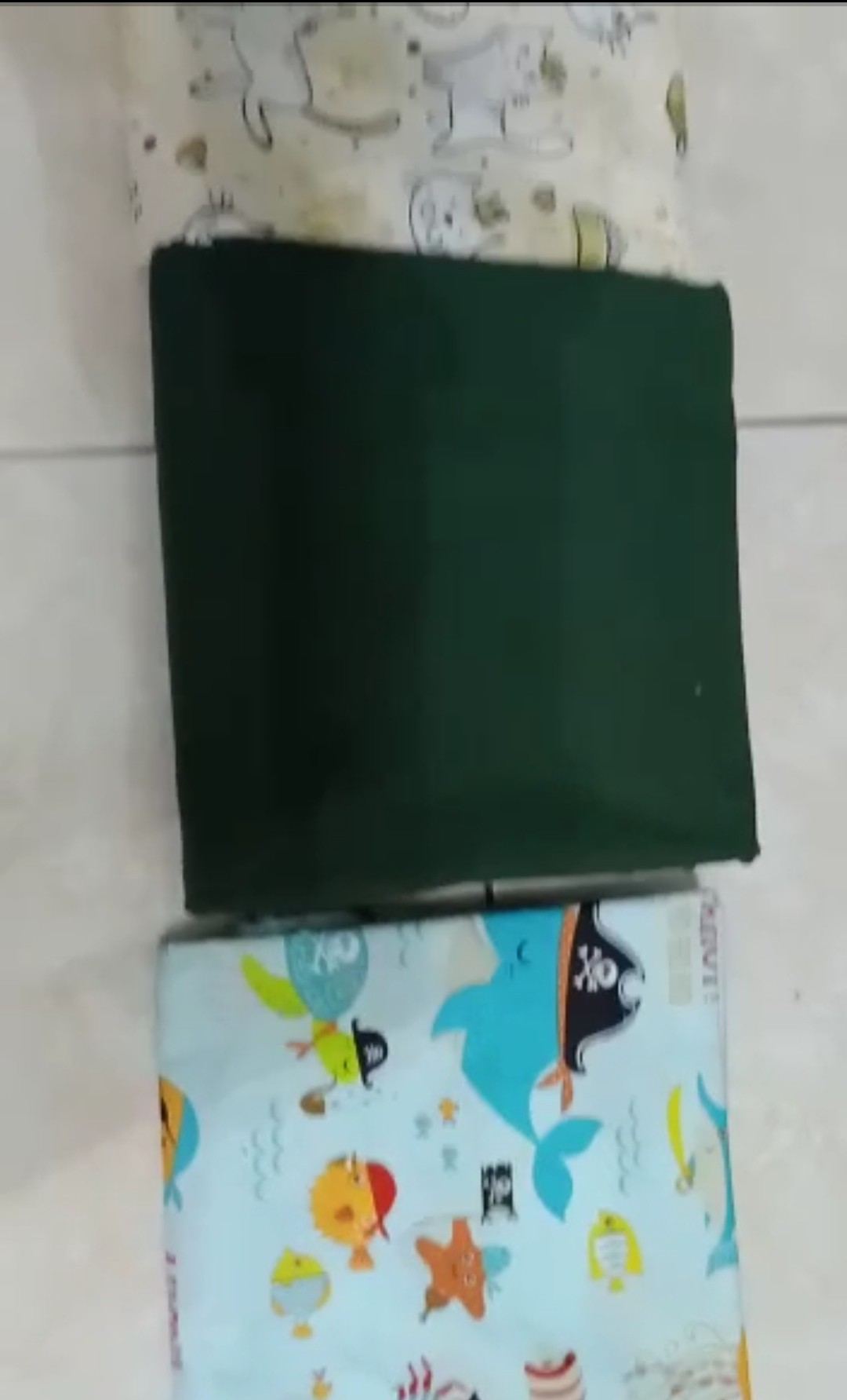 Mow Mow Cat - Kain Sprei Katun Lokal Meteran Grow