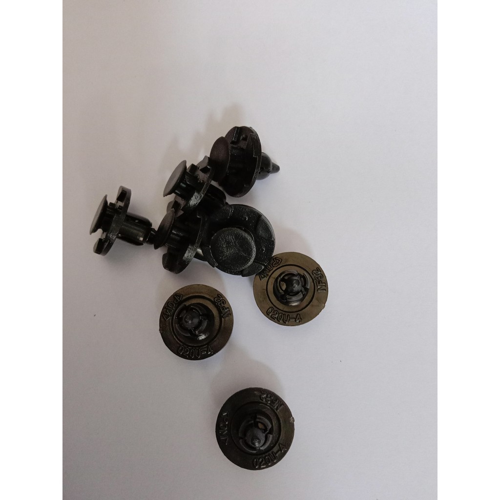 Klip Bemper Mobil Avanza dan Veloz 10 PCS