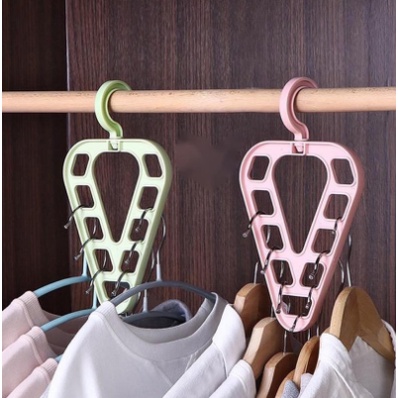 Hanger Segitiga Gantungan Baju Pakaian Laundry HAnduk Towel Magic Kaos