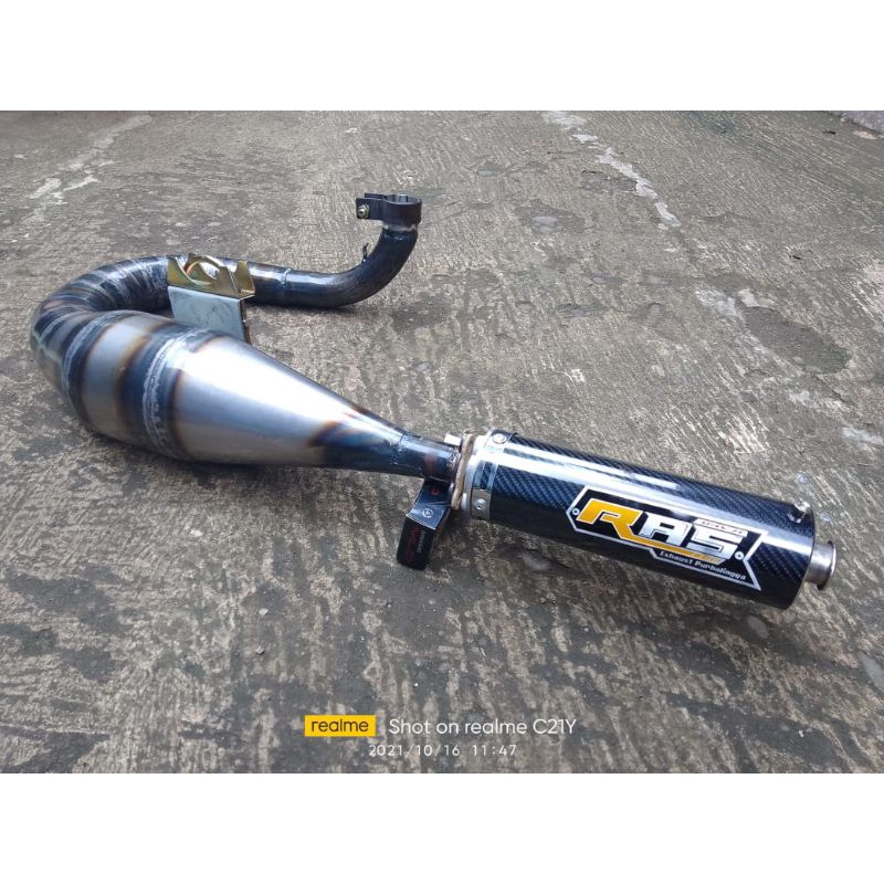 Kenalpot Vespa racing buangan kiri