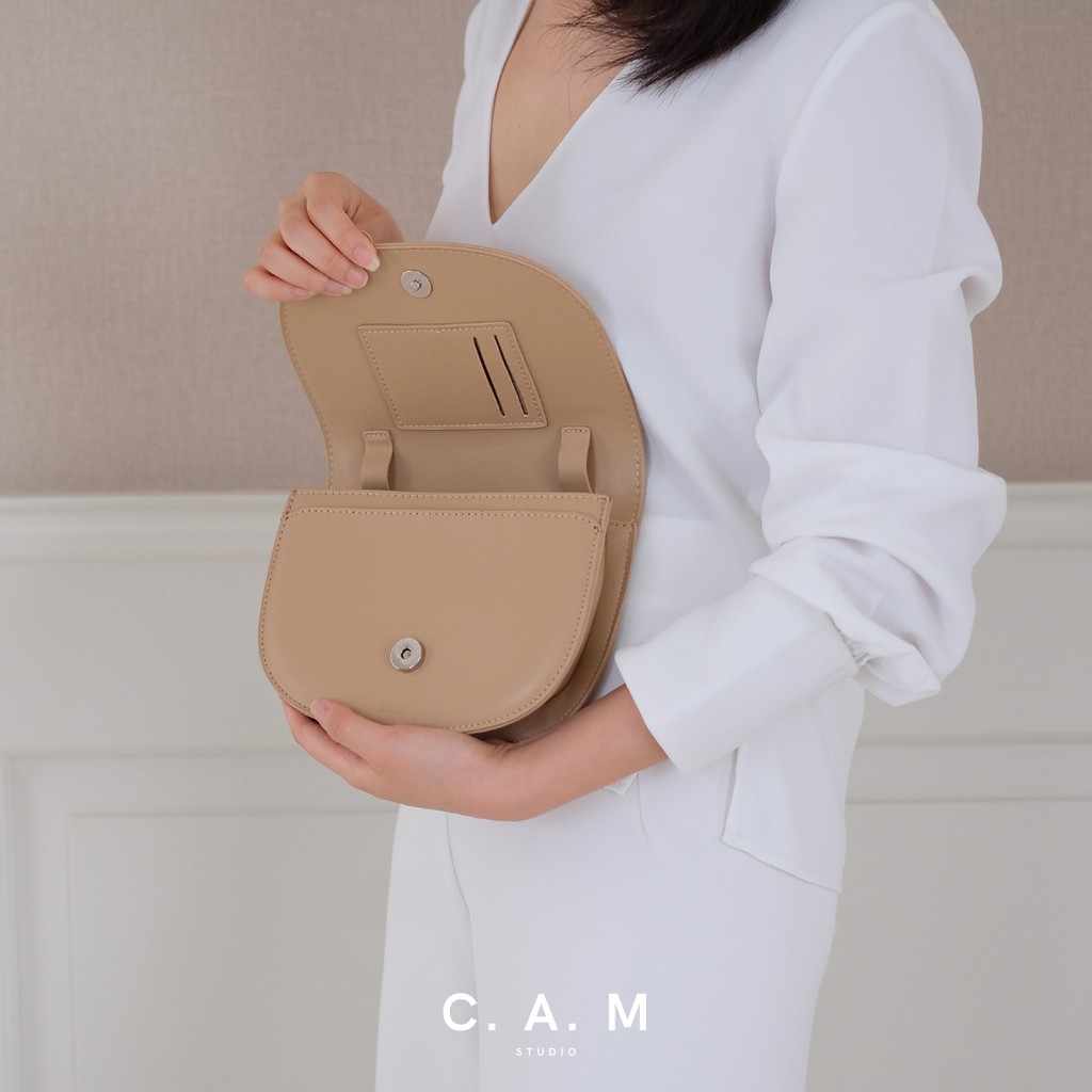 C. A. M studio - Emma Bag in Sand ( Tas Wanita )