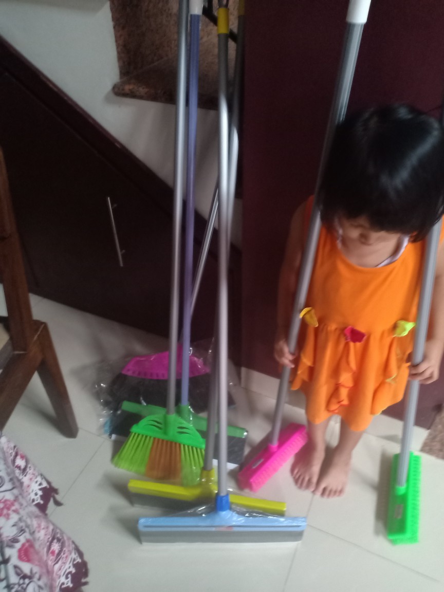 Nagoya - Sikat Lantai Dorong / Sikat Lantai Gagang Panjang