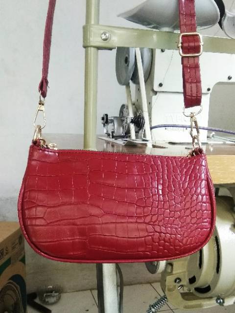 Tas SELEMPANG WANITA CROCO # Tas Rantai besi