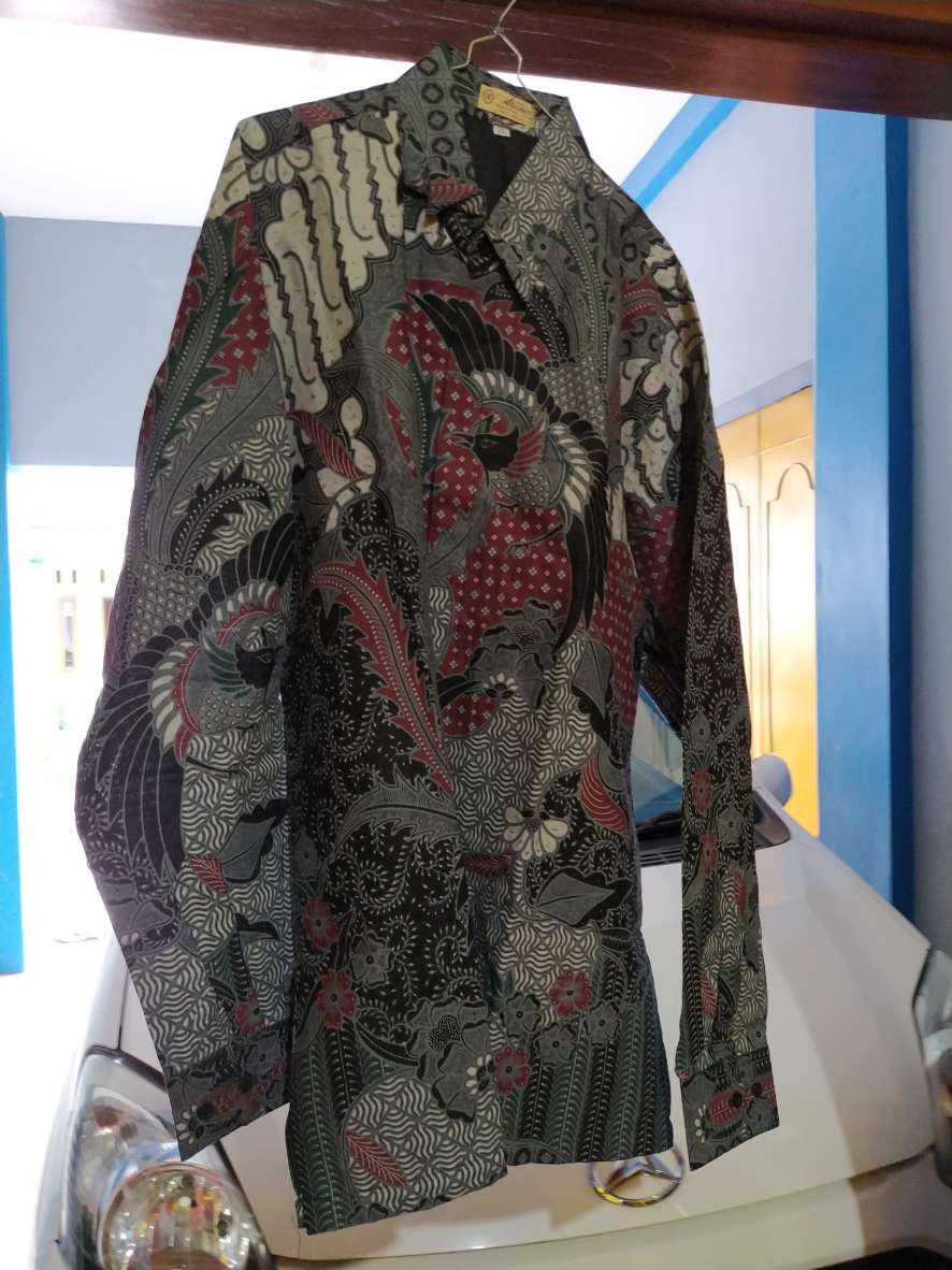 [ Bisa Cod ] Kemeja Batik Pria Lengan Panjang Slimfit Premium Baju Batik Solo Cowok Modern Terbaru