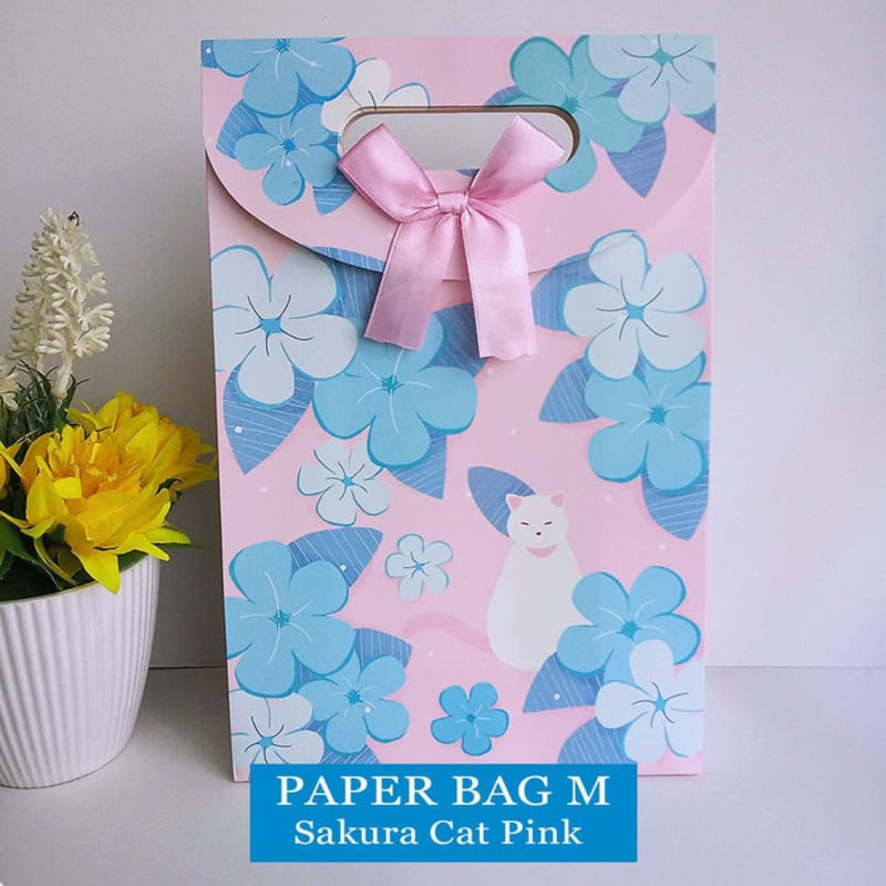 

Paper Bag Motif M / Tas Kertas Kado / Tas Ulang tahun - M GARDEN