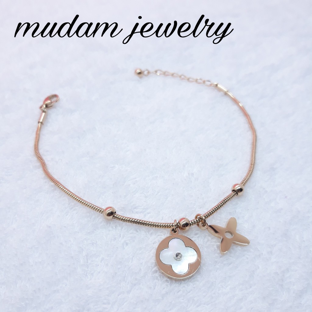 Gelang Titanium Motif Bunga Kulit Kerang Rose Gold 18K