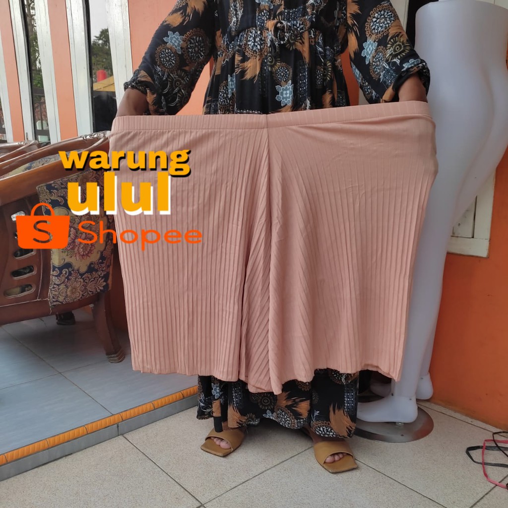 kulot plisket pendek super jumbo