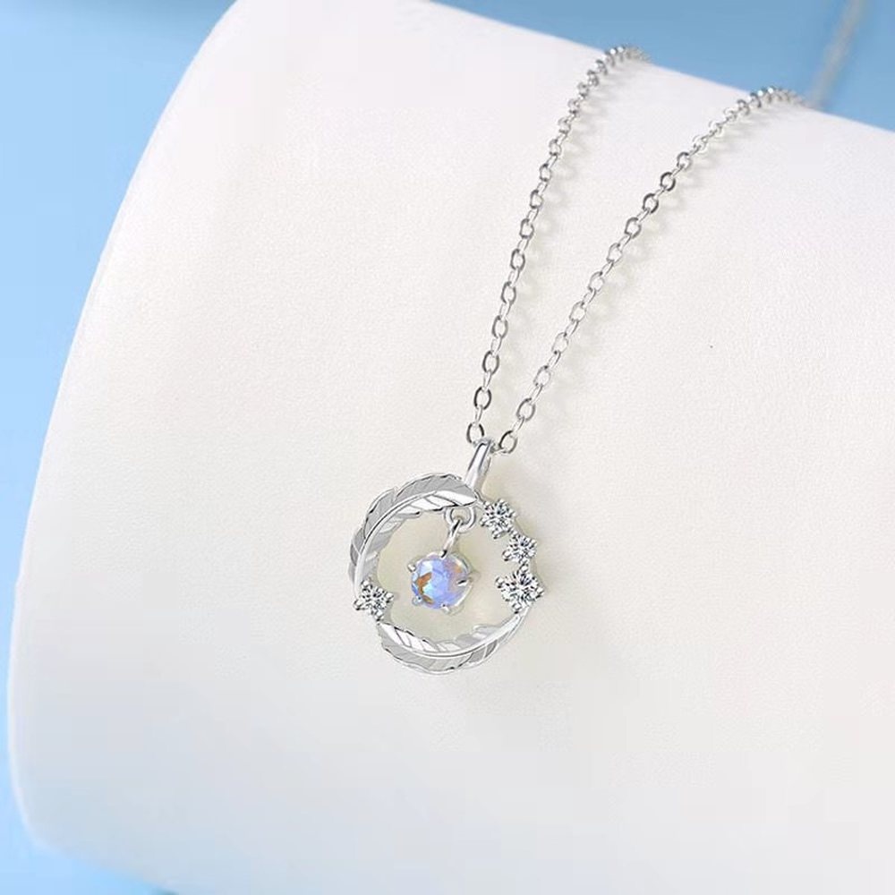 Korean Feather Diamond Necklace Pendant Girls Exquisite Ins Trend Sweet Zircon Simple Necklace Clavicle Chain Women Fashion Jewelry Accessories Gift