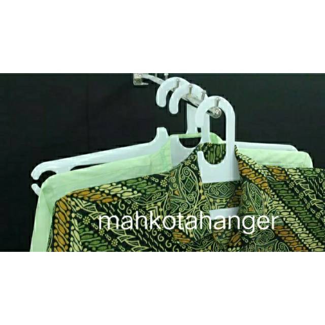 Hanger Plastik 18 Inch display | Gantungan baju plastik elastis