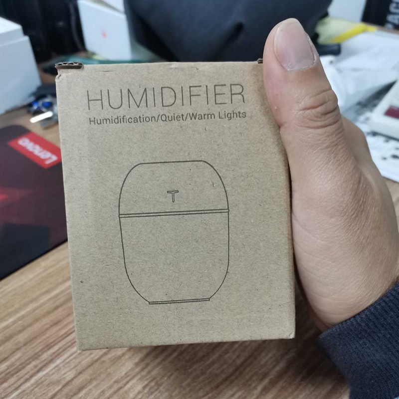 Air Humidifier Mini Minimalis Portable Pelembab Udara Ruangan 200ml