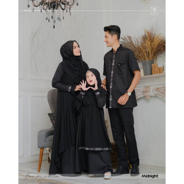 SARIMBIT HARMONIA BY NARARYA WARNA MIDNIGHT