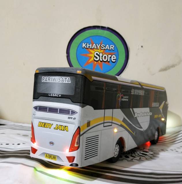 Miniatur Bus bis dedy jaya plus lampu