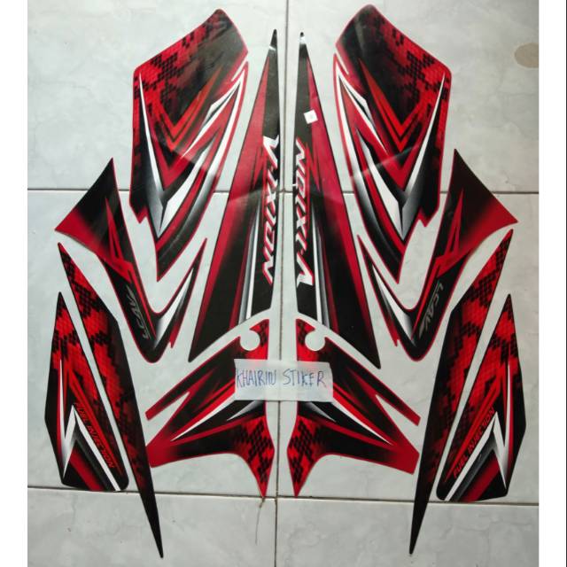 Striping vixion 2009 merah