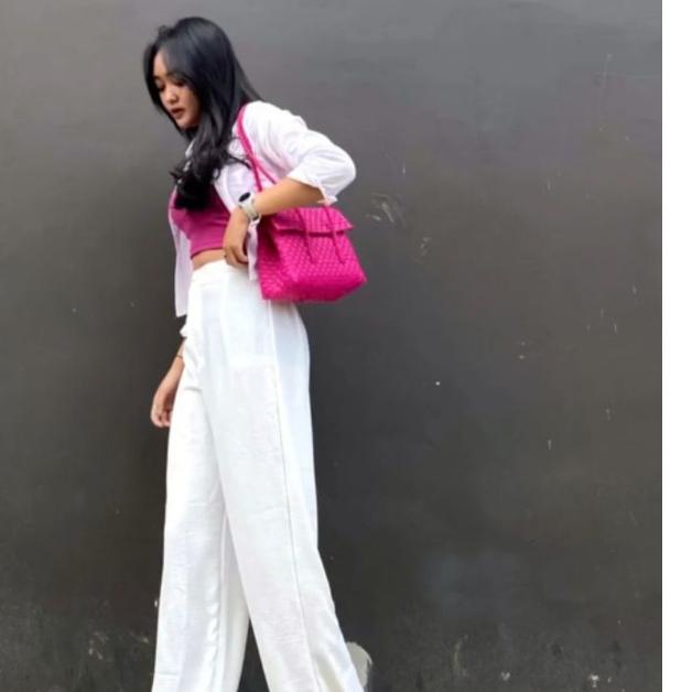 

Diskon✔️(READY) TAS ANYAM,LUNA MINI BAG TUTUP MAGHNET, size S (PxLxT 23x11x20)|KD5