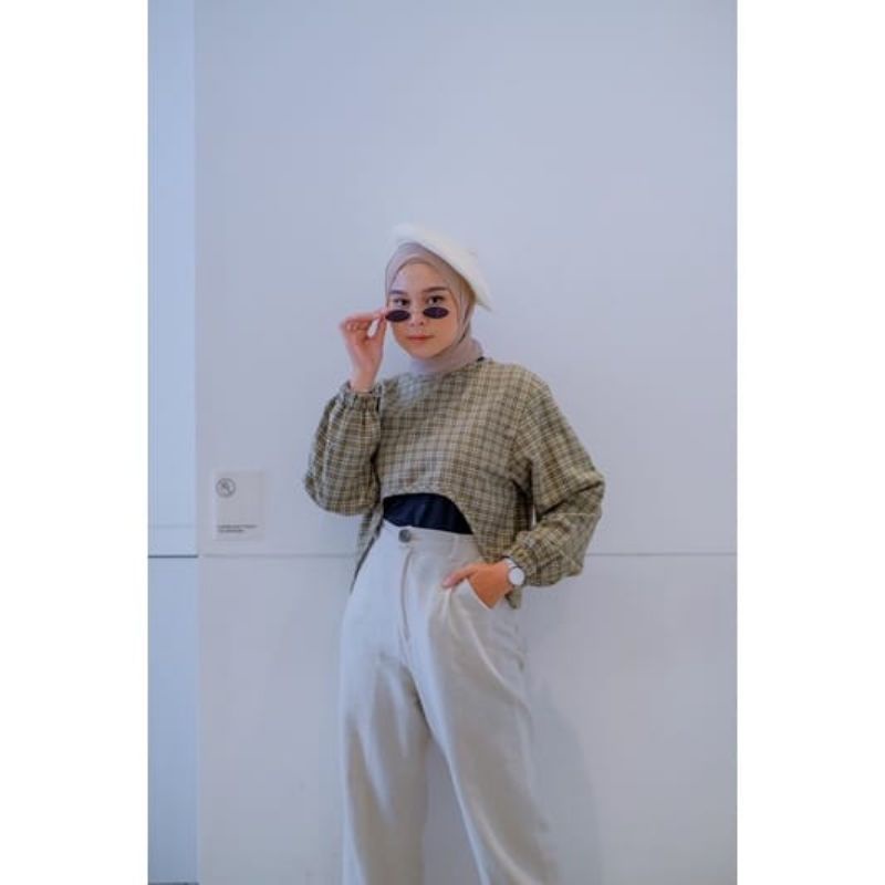 BECHARA TOP CROP KOREAN TARTAN OVERSIZE FLANEL