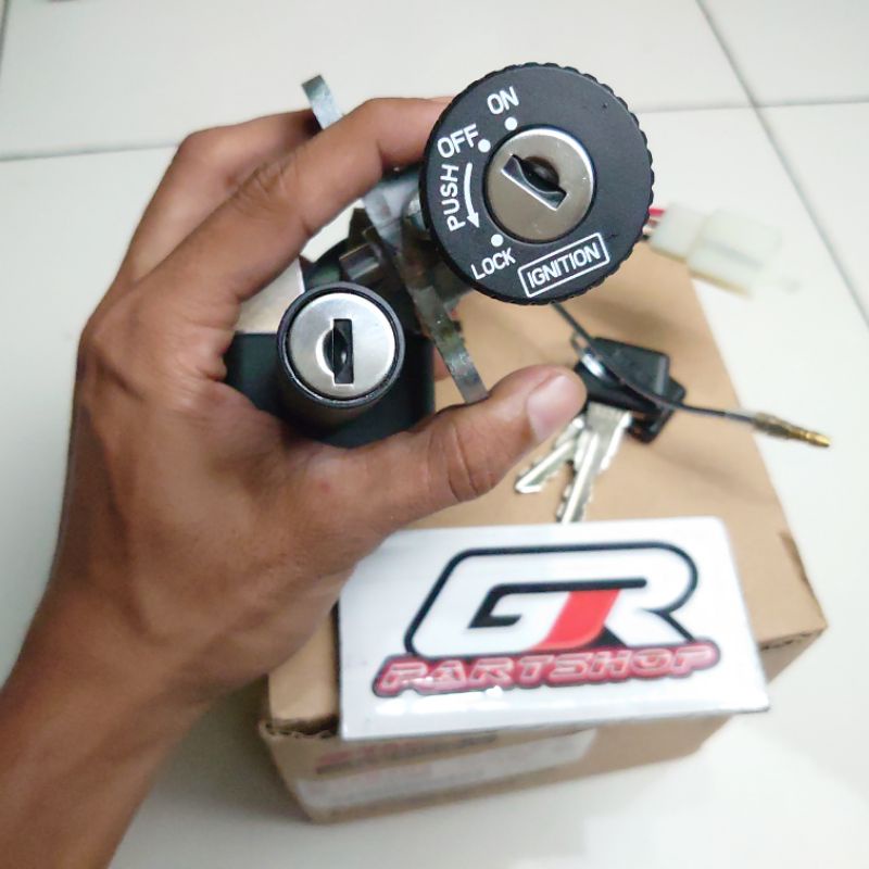 kunci kontak assy f1zr ori tanpa kemasan fizr fiz f1z r sigma alfa vega crypton force one ignition konci
