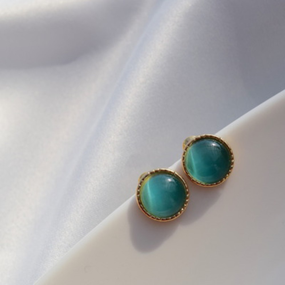 【COD Tangding】Green Gem Cat Eye Earrings Pendant Fashion Simple Needle Ear Studs