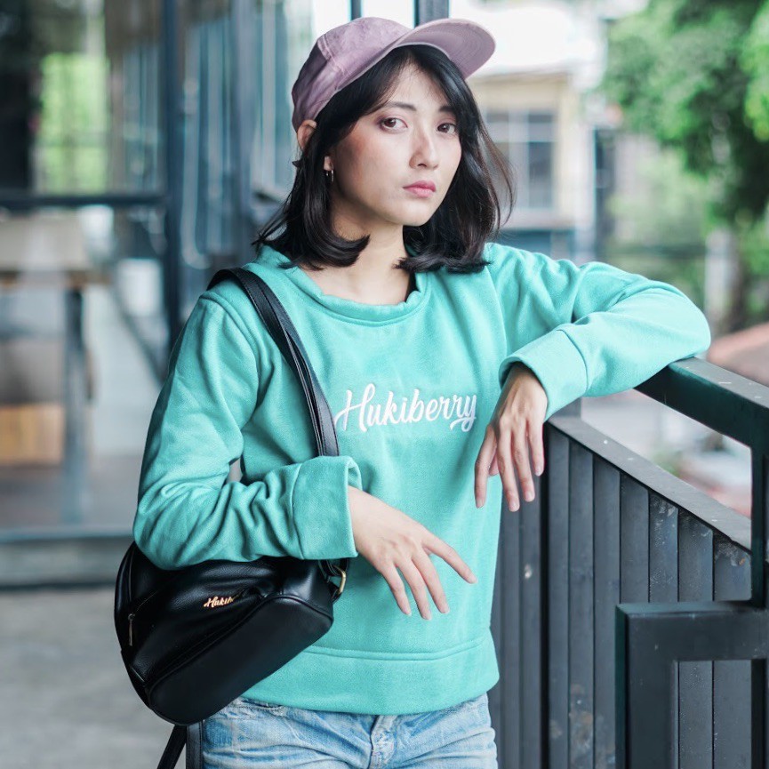 GREENISH SWEATSHIRT (HUKI X GHEA INDRAWARI EDITION)