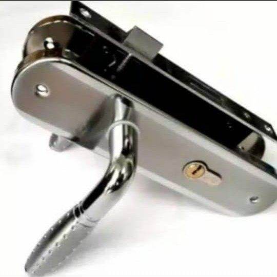 ongkel handle kunci pintu kamar / gagang pintu kamar satu set kunci brass