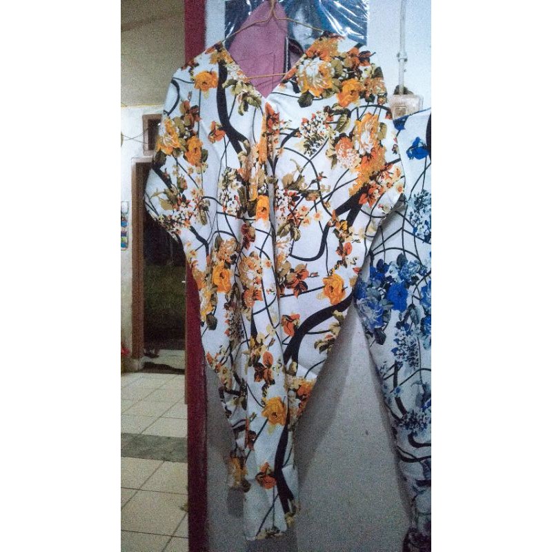 kaftan motif bunga oren