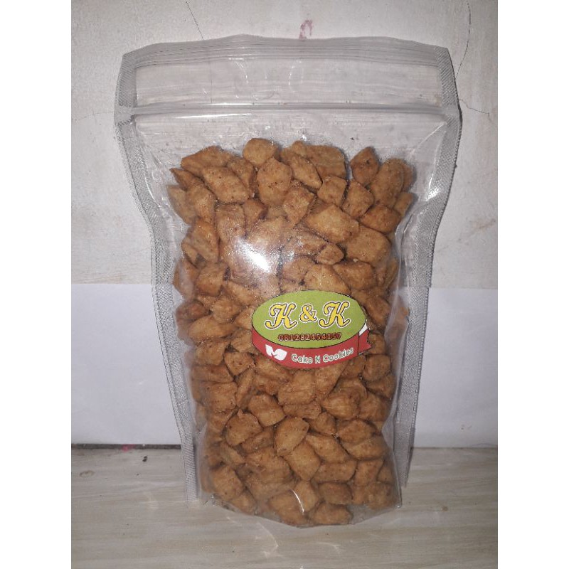 

biji ketapang/adas dengan kelapa sangrai 500g