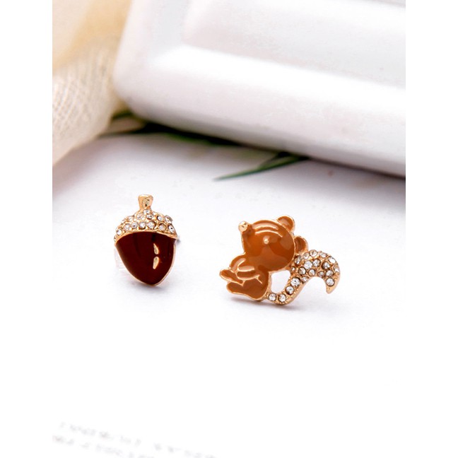 LRC Anting Tusuk Fashion Squirrel Asymmetric Diamond Squirrel Oil Earrings K04276