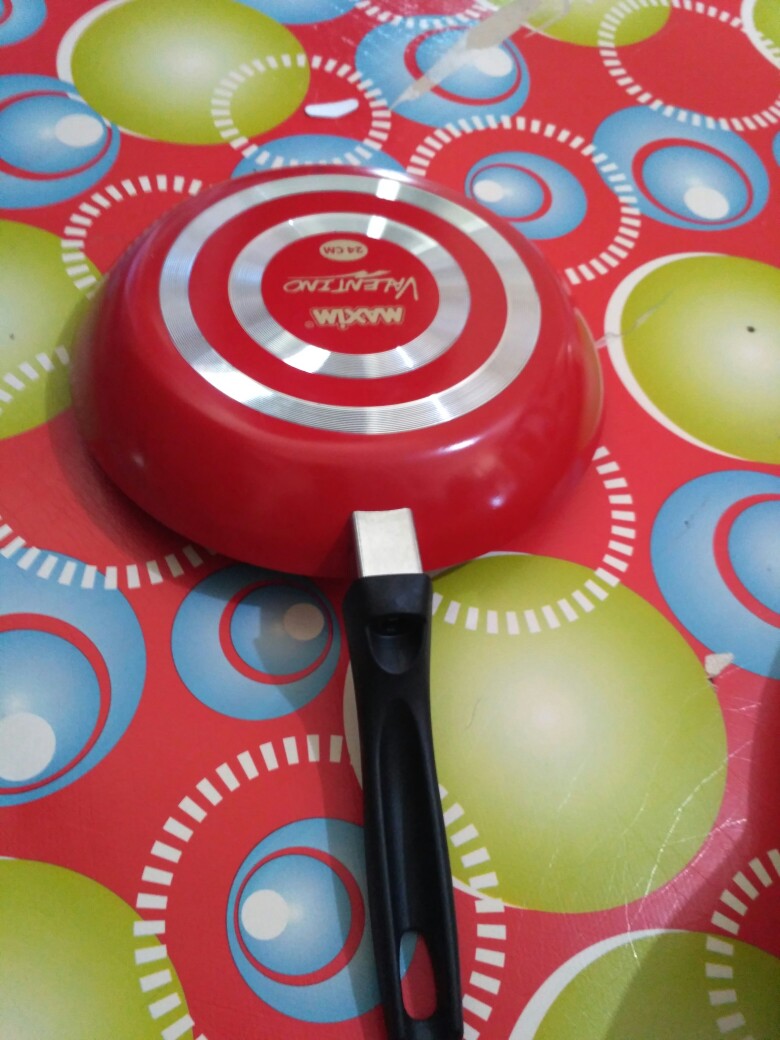 Maxim Valentino Fry Pan Anti Lengket Penggorengan 24 Cm