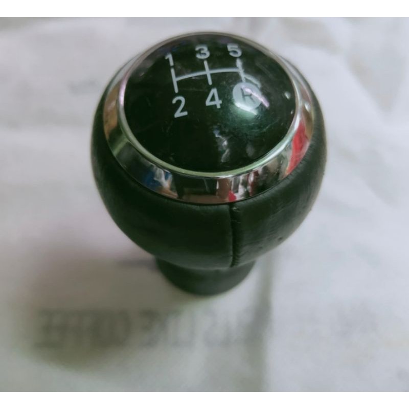 Knop persneling original Toyota Hilux dan fortuner