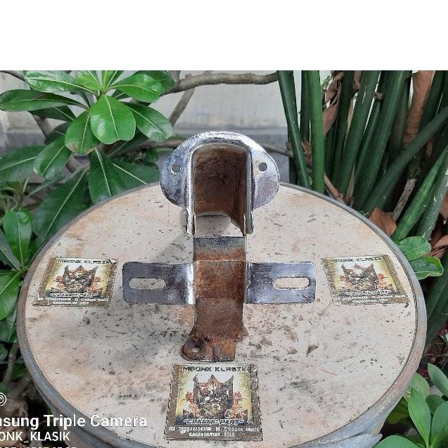 pangkon stoplamp suzuki a100 original pangkon lampu suzuki a100 pangkon stoplamp a100