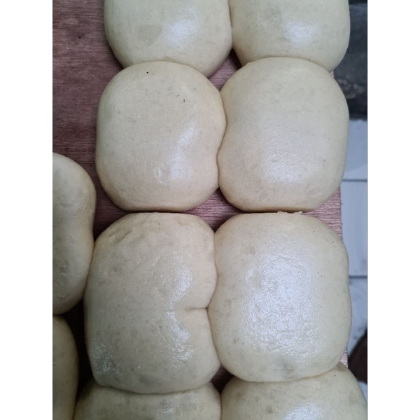 Roti kadet kukus Putih