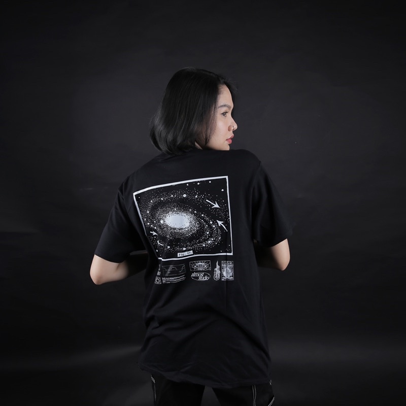 Almost Studio - T-Shirt - Orbit - Black