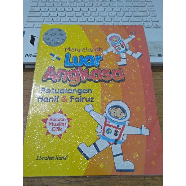 Menjelajah Ruang Angkasa