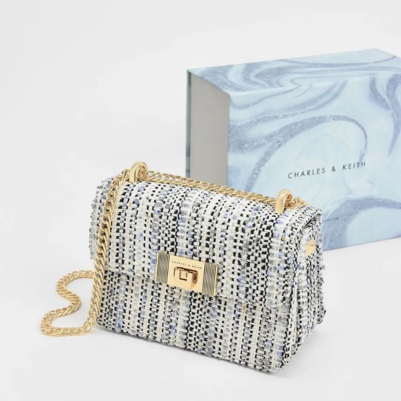 CK GIFTSET C-Capsule Collection: Alia Chain-Strap Tweed Crossbody Bag INCLUDE BOX