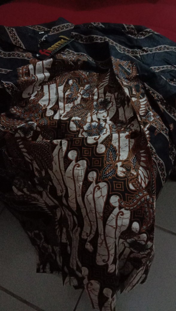 Couple Batik Keluarga Anak Ayah Dan Ibu / Atasan Batik Lengan Panjang / Kemeja Batik Pria Dan Wanita