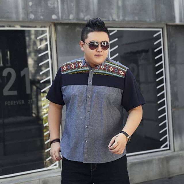 TOTOTAshop.Kemeja MARIO XXL-3XL jumbo lengan pendek bahan cotton popline will premium