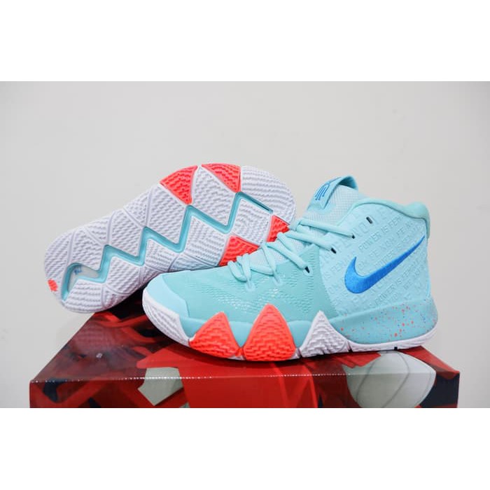 sepatu basket kyrie 4