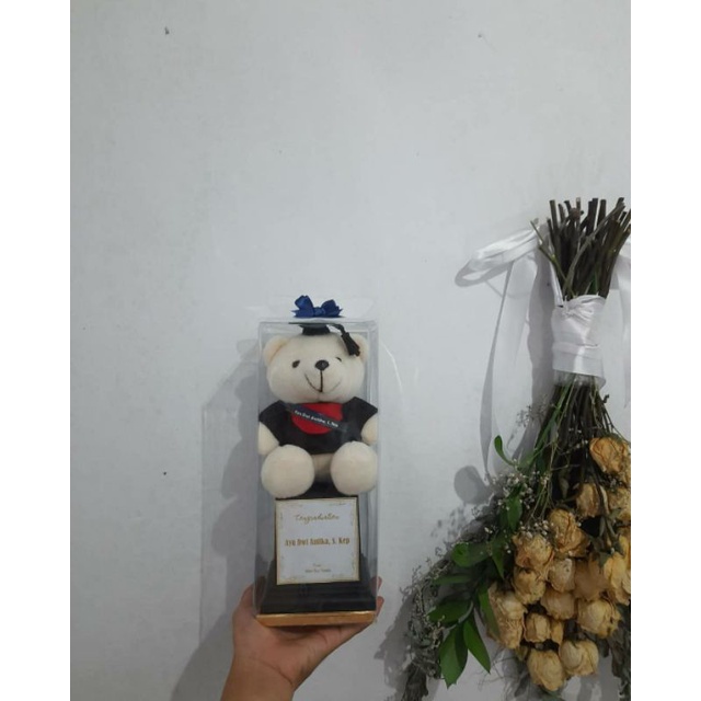 

Piala Boneka Wisuda/Hampers Wisuda