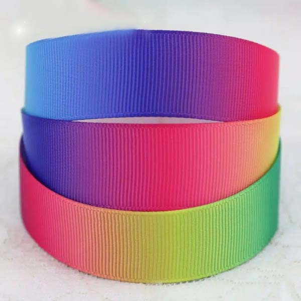 

Rainbow Ribbon Pita Kado Pelangi