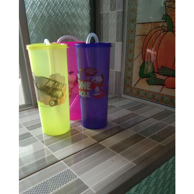 botol minum anak/botol minum + sedotan