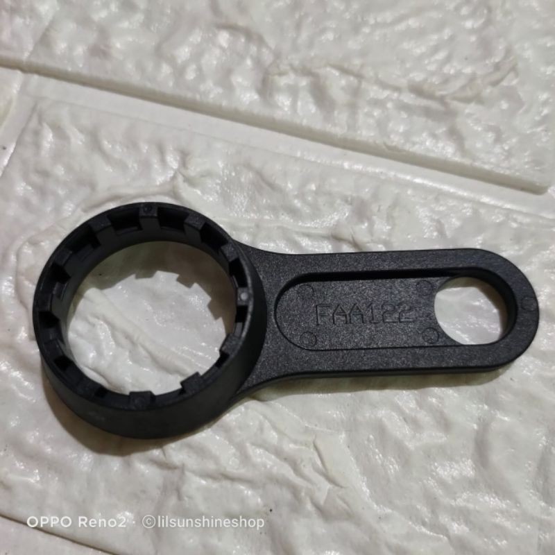 TOOL FORK SR SUNTOUR FAA122