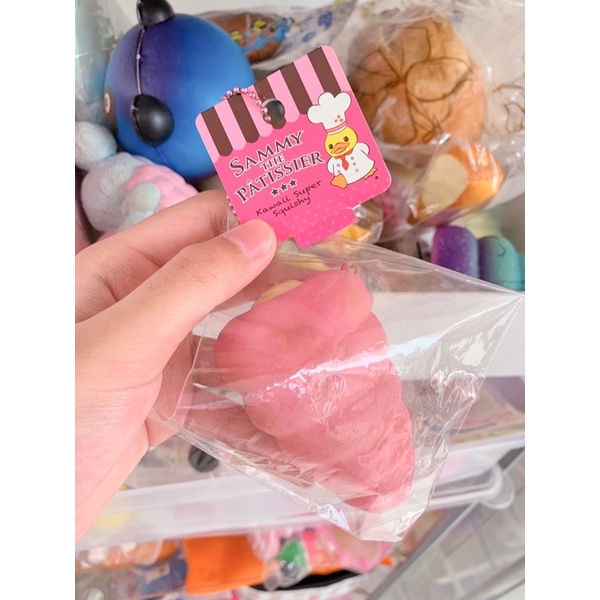 squishy SAMMY THE PATISSIER CORNET